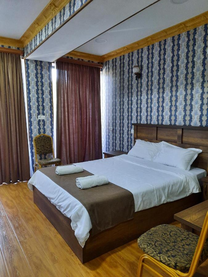 Hotel Lu-Ma Tbilisi Bagian luar foto