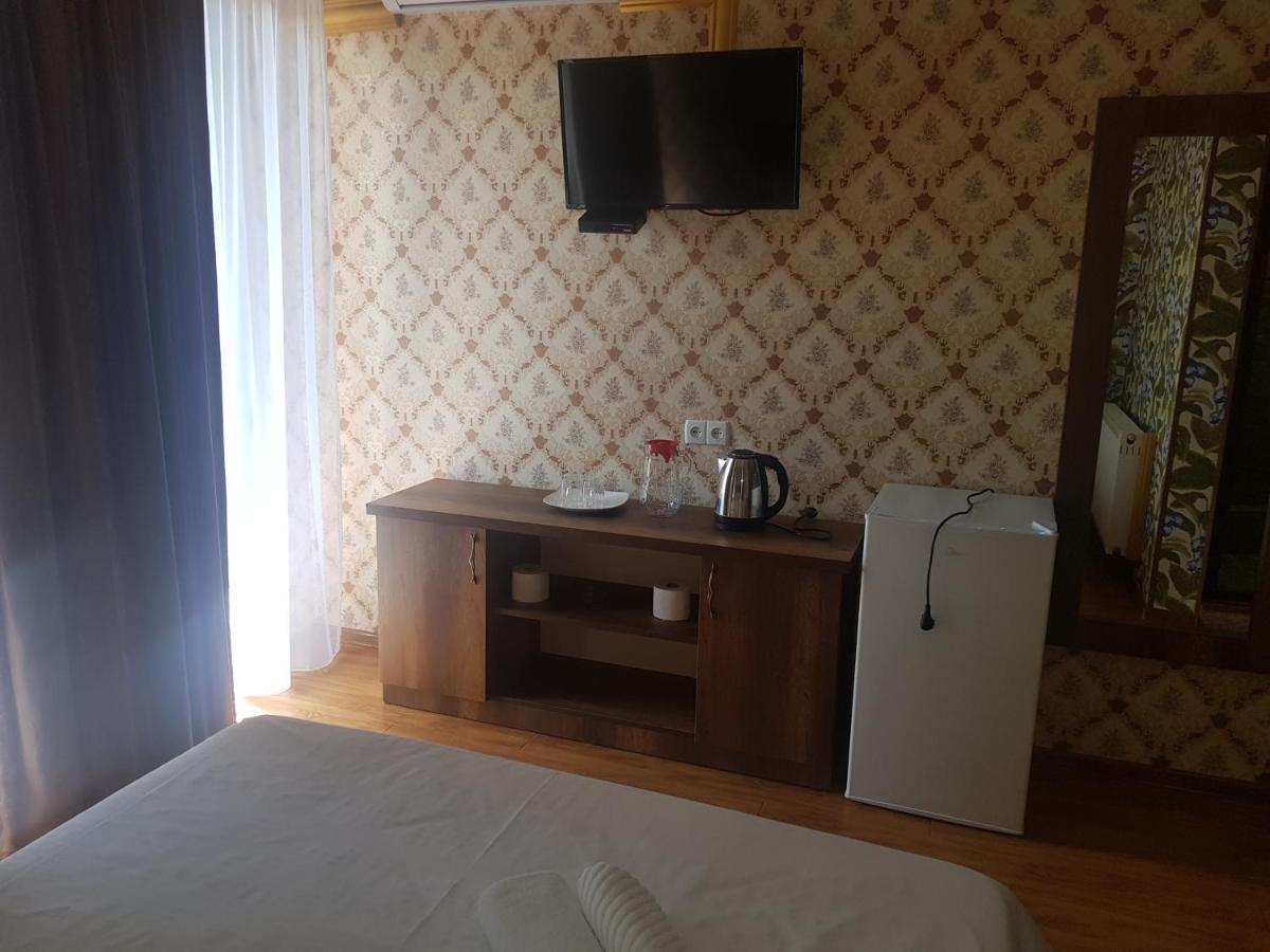 Hotel Lu-Ma Tbilisi Bagian luar foto